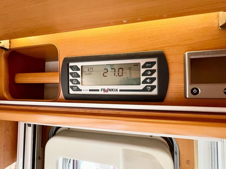 FRANKIA 2.3TD 840 LUXURY MOTORHOME 2007