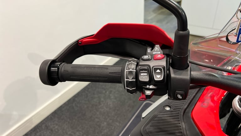 2025 BMW R1300 25MY BMW R1300 GS TE Automatic Shift Assist (ASA) DUEL Petrol Manual