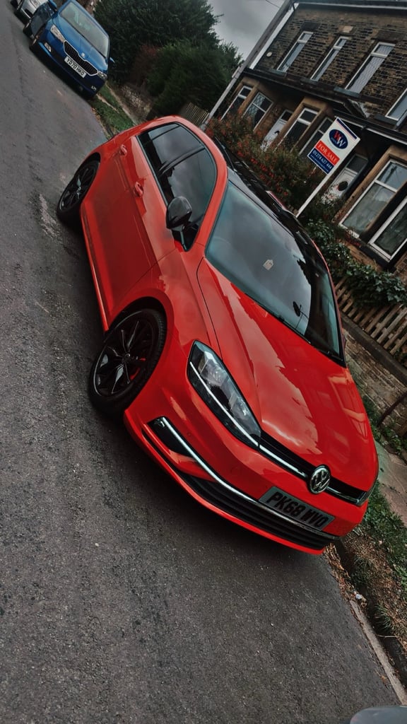 Volkswagen, GOLF, Hatchback, 2018, Semi-Auto, 1498 (cc), 5 doors
