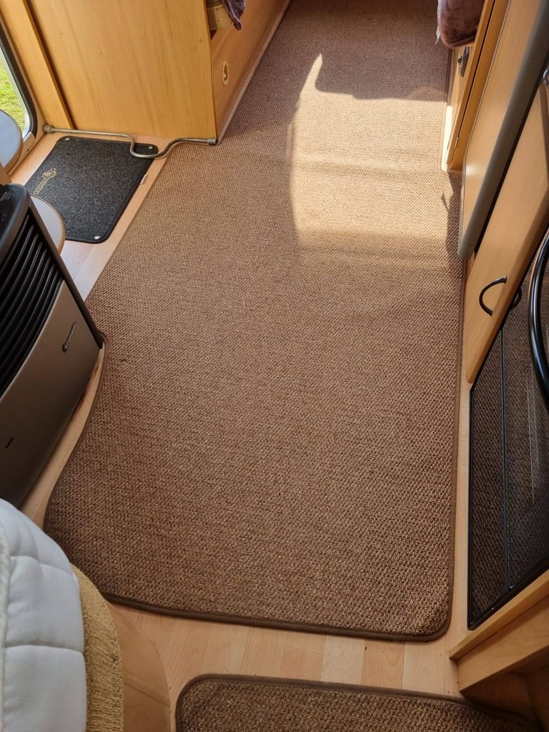 Avondale Argente 642-4 fixed bed 4 motor movers  