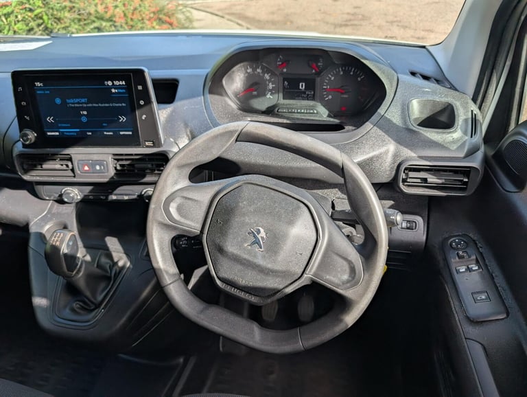 2020 Peugeot Partner 1000 1.5 BlueHDi 100 Professional Van PANEL VAN DIESEL Manual