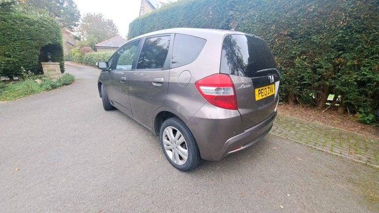 2013 Honda jazz automatic 1.4 petrol