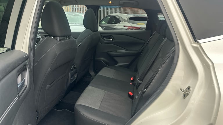 2021 Nissan Qashqai 1.3 DiG-T MH 158 Premiere Edition 5dr Xtronic Petrol Hatchback Hatchback Petr...