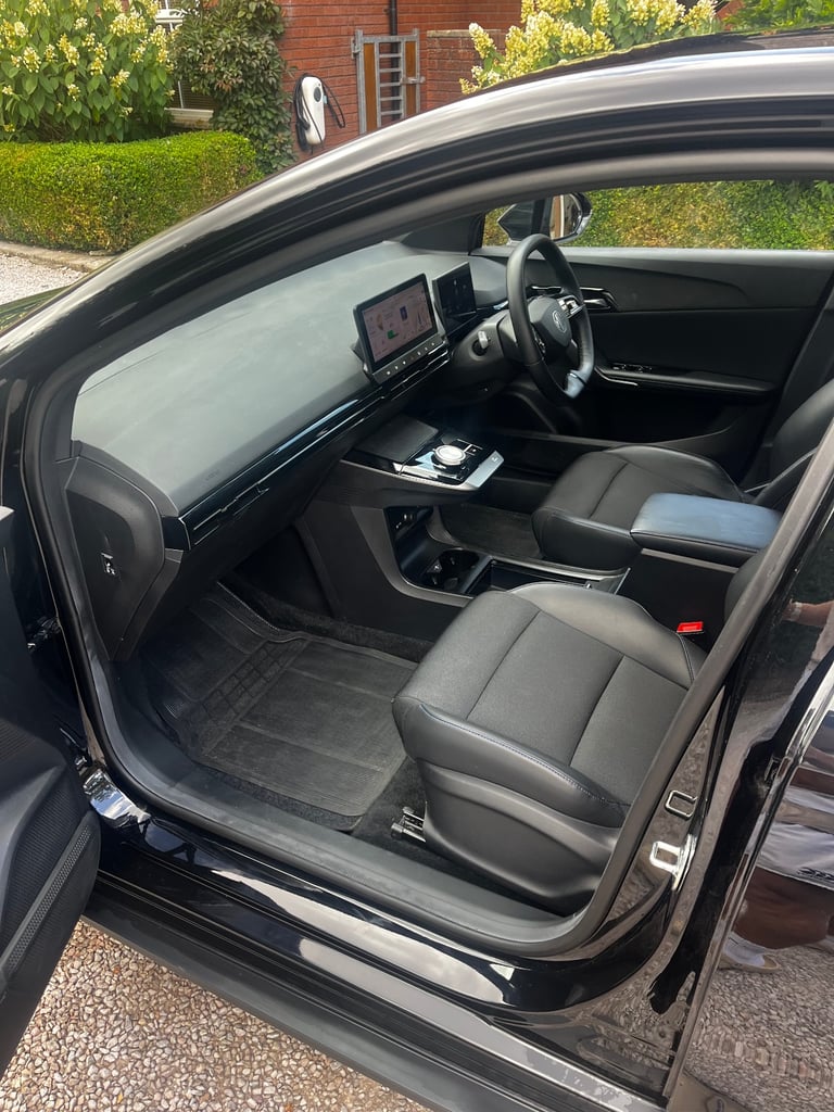 MG Motor UK, MG4, Hatchback, 2024, Other, 1 (cc), 5 doors