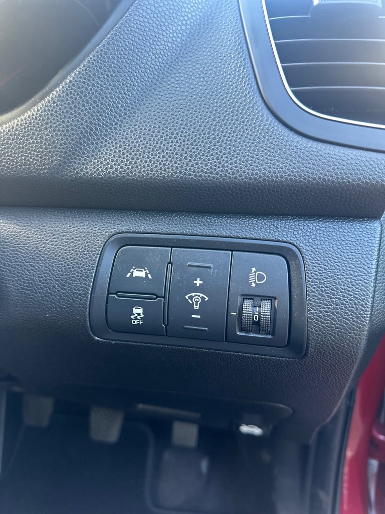 Hyundai, I20, Hatchback, 2018, Manual, 998 (cc), 5 doors