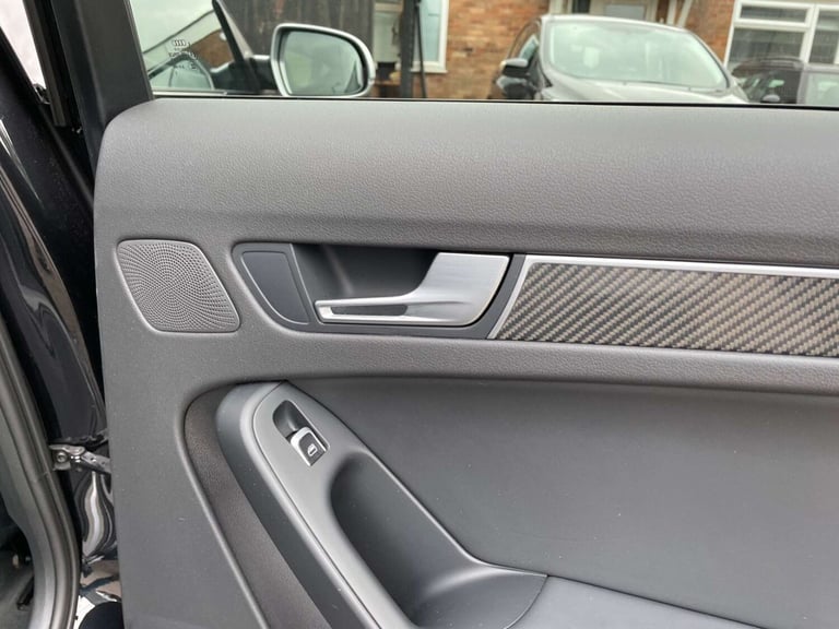 2014 Audi A4 4.2 RS 4 FSI Quattro Auto 4WD 5dr Estate Petrol Automatic