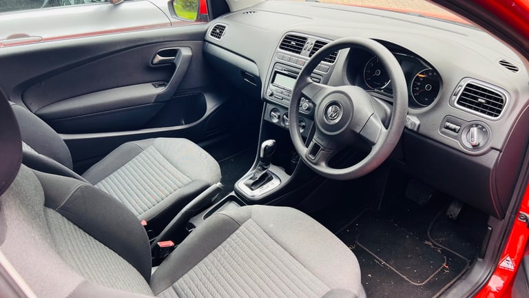 Volkswagen, POLO, Hatchback, 2010, Semi-Auto, 1390 (cc), 3 doors