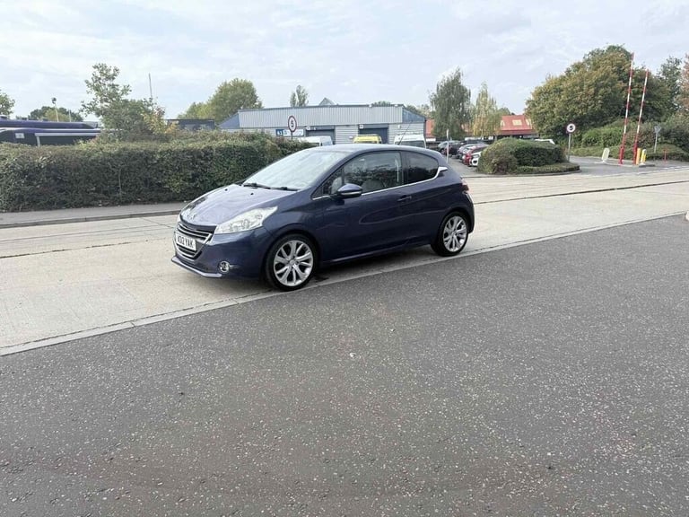 2012 Peugeot 208 1.6 e-HDi 115 Feline 3dr HATCHBACK Diesel Manual