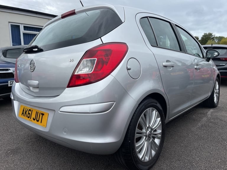 2011 61 VAUXHALL CORSA 1.4 16V SE HATCHBACK 5DR PETROL AUTO EURO 5 (100 PS)