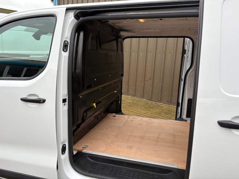2022 Citroen Dispatch 1000 1.5 BlueHDi 100 Van Enterprise Pro PANEL VAN Diesel Manual