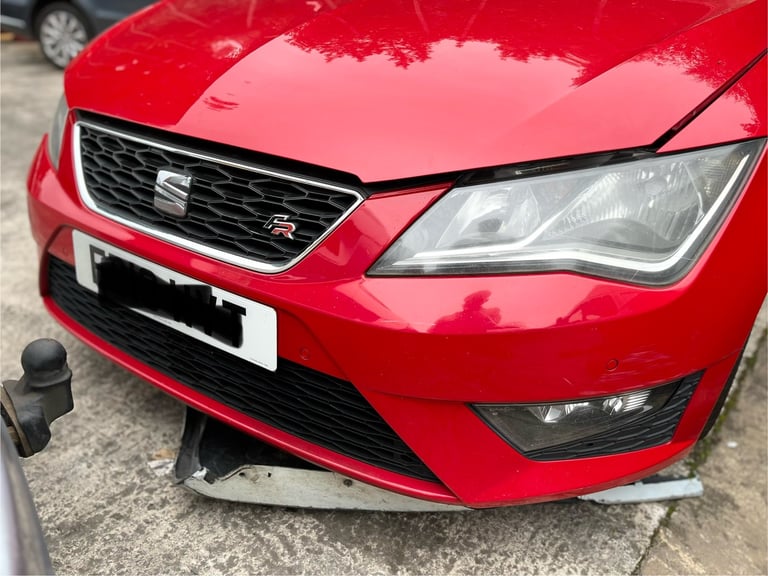 SEAT LEON MK3 FR FOR BREAKING IN RED LS3H 2013