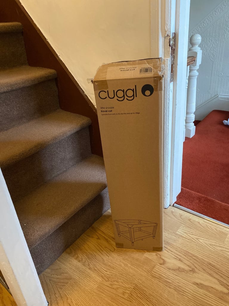 Cuggl travel cot