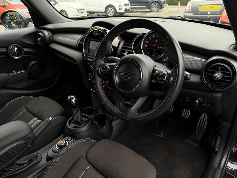 MINI HATCH 1.5 Cooper Sport Euro 6 (s/s) 5dr 2019