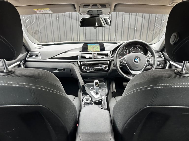 2016 BMW 3 Series 320i Sport 4dr Step Auto SALOON PETROL Automatic