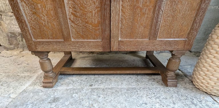 Limed Oak Linen Cabinet Gentlemans Wardrobe - Heathland Furniture