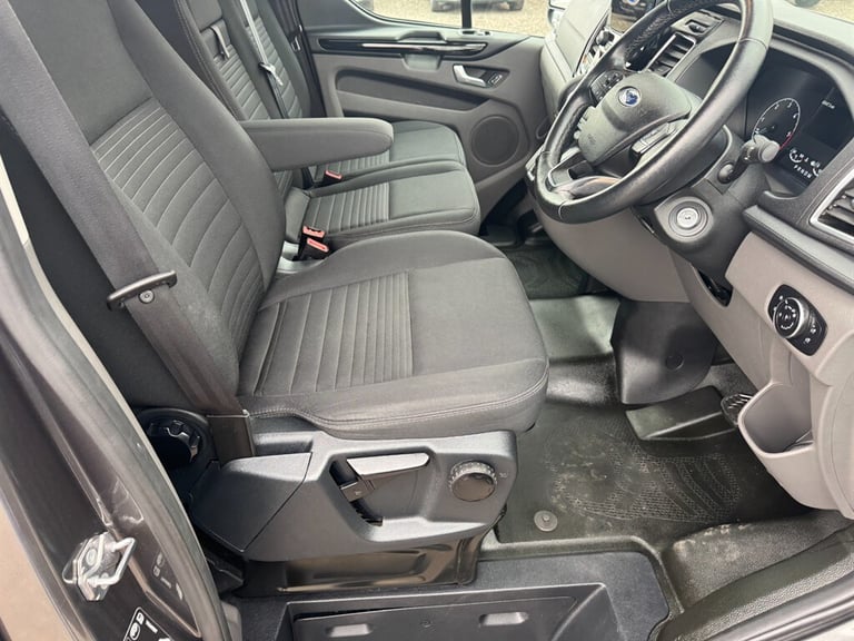 2020 Ford Transit Custom 2.0 280 LIMITED 6 SEAT COMBI VAN AUTOMATIC SWB Combi Van Diesel Automatic