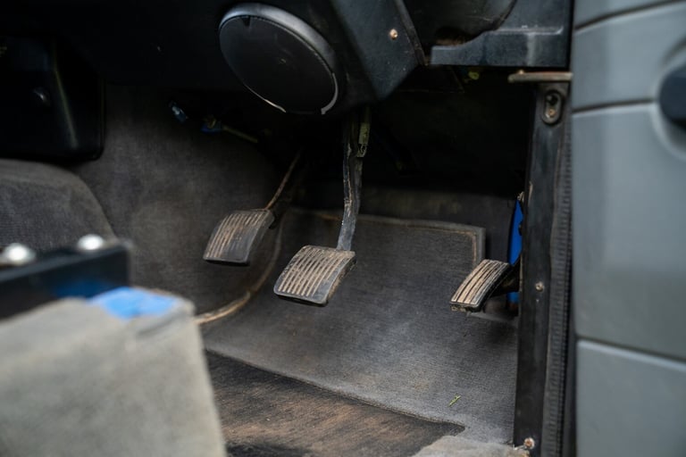 2020 Land Rover Defender 90 Saloon PETROL Manual