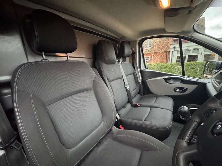 2019 Renault Trafic 1.6 Trafic SL27 Sport Nav dCi Panel Van Diesel Manual