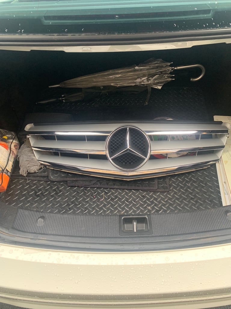 Mercedes c220 front grill