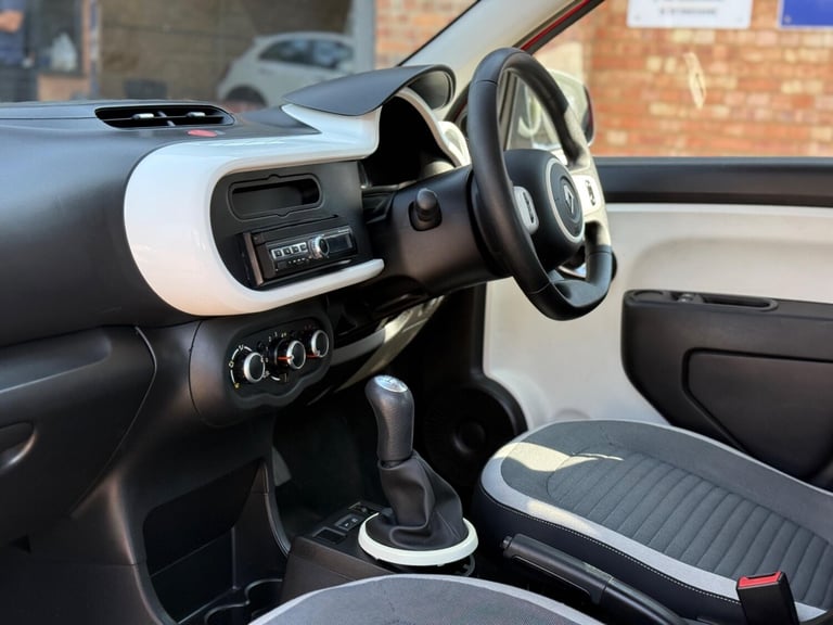 2015 Renault Twingo 1.0 SCe Play Euro 6 5dr Petrol