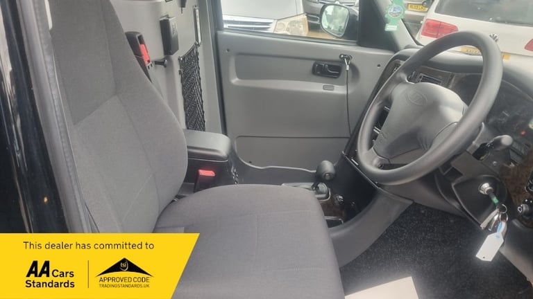 London Taxis International 2.5 TD Elegance 4dr