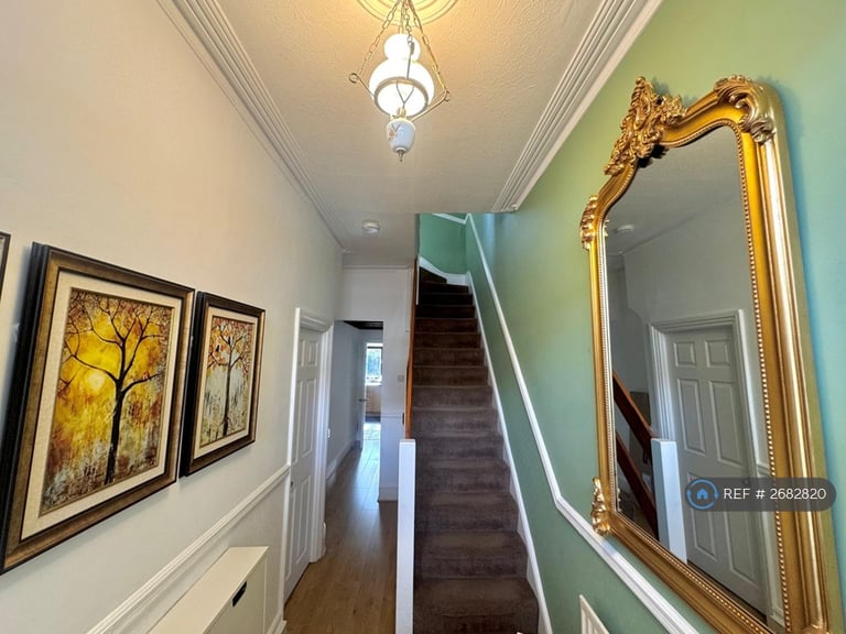 4 bedroom house in Wanlip Road, London, E13 (4 bed) (#2682820)