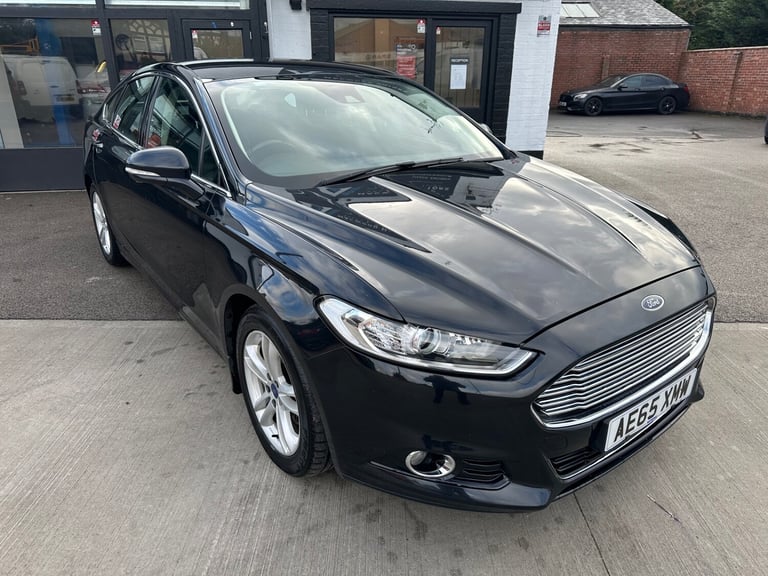 2015 Ford Mondeo 2.0 TDCi Titanium 5dr HATCHBACK Diesel Manual