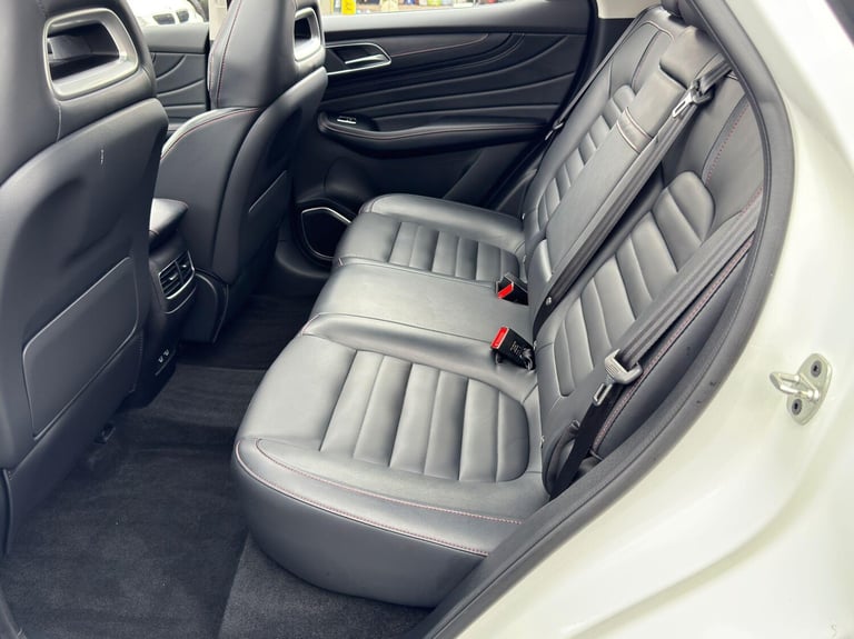 2022 MG MG HS 1.5 T-GDI 16.6kWh Exclusive Auto Euro 6 (s/s) 5dr ESTATE Petrol/Electric Hybrid Aut...