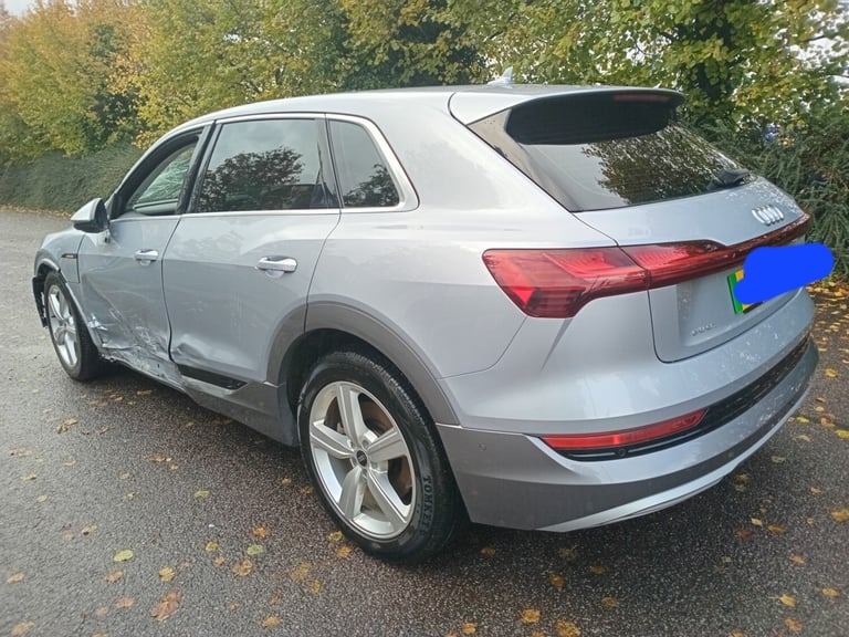 2022 AUDI E-TRON 230KW QUATTRO ESTATE  REPAIRABLE SALVAGE 