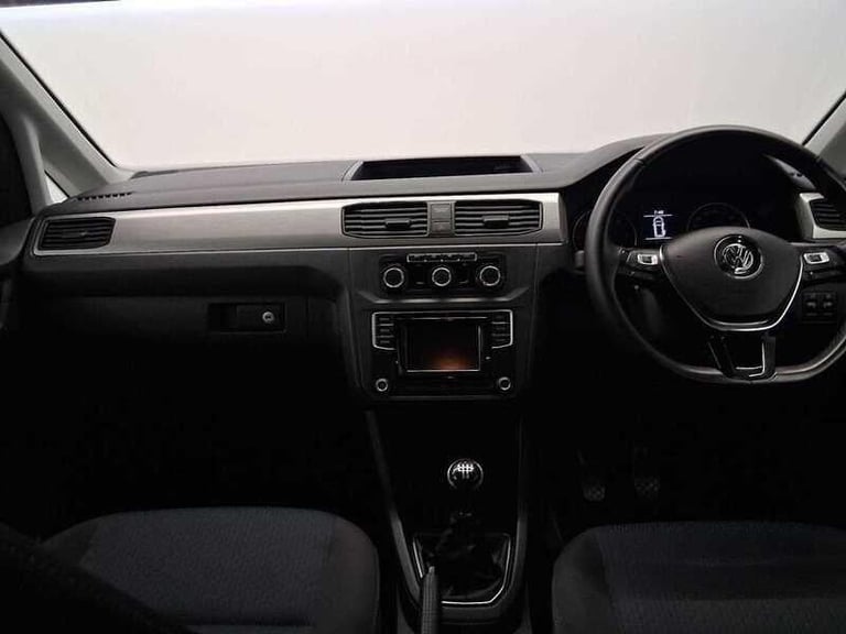 2018 Volkswagen Caddy 2.0 TDi C20 Maxi Combi WAV 5 Seats 5dr MPV Diesel Manual