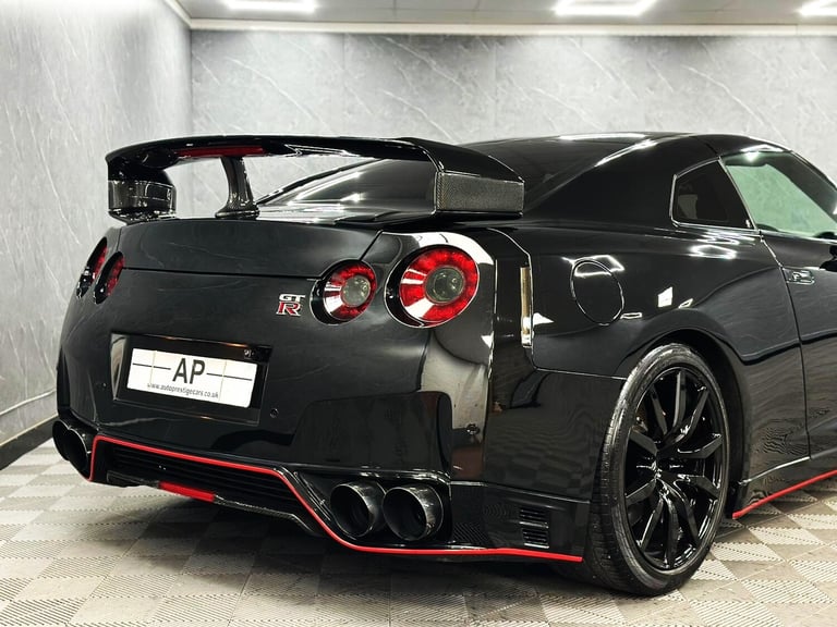 2011 NISSAN GT-R 3.8 PREMIUM EDITION AUTO STAGE 4.25 DBA TITANIUM EXHAUSTS