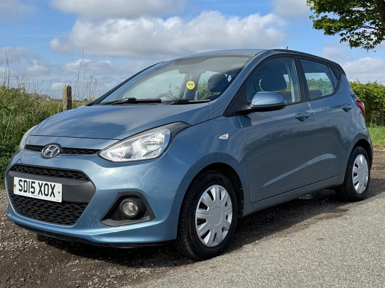 LOW MILEAGE + 2 KEYS
