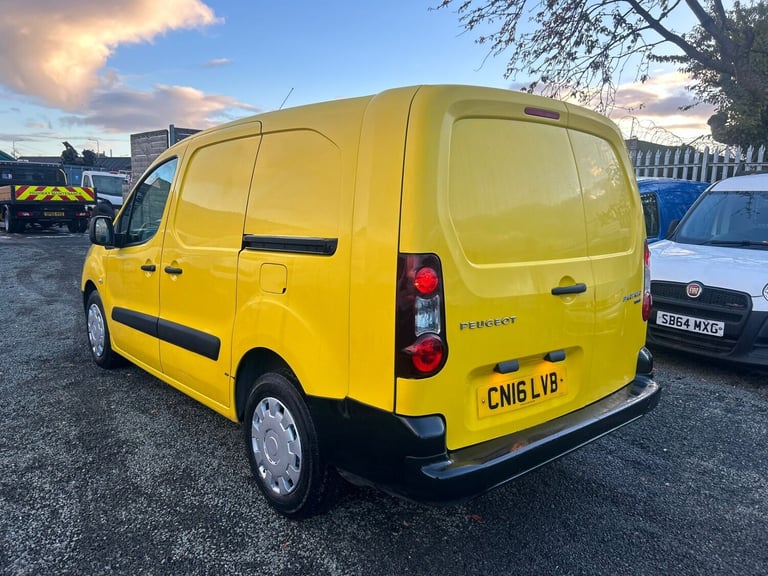 2016 Peugeot Partner 750 SE 1.6 BlueHDi 100 Van PANEL VAN Diesel Manual