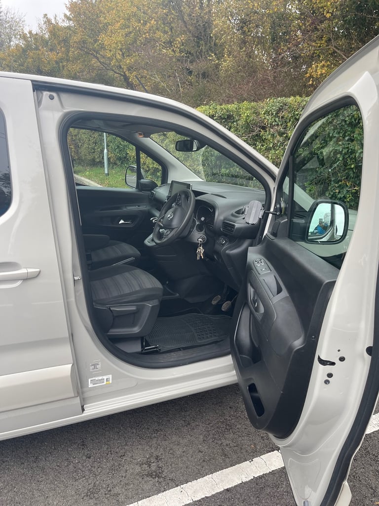 Vauxhall, COMBO LIFE, MPV, 2019, Manual, Turbo 1199 (cc), 5 doors