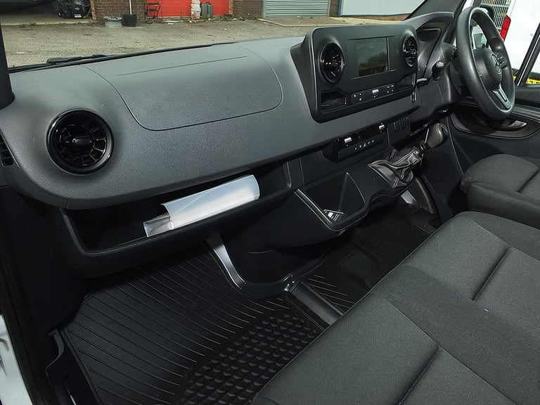 2021 Mercedes-Benz Sprinter 316 CDI 'Progressive' 160PS Euro 6, L2 H2 RWD 