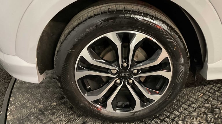 2022 Ford Puma 1.0 EcoBoost Hybrid mHEV ST-Line 5dr Hatchback Petrol Manual