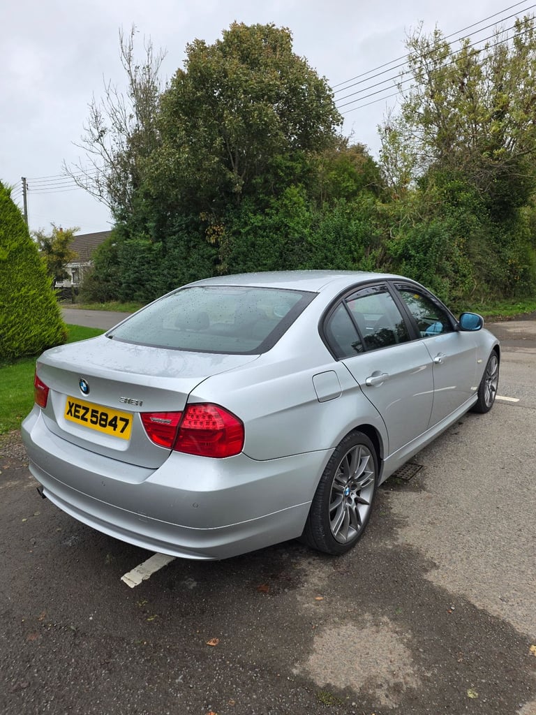 BMW 318i full year mot