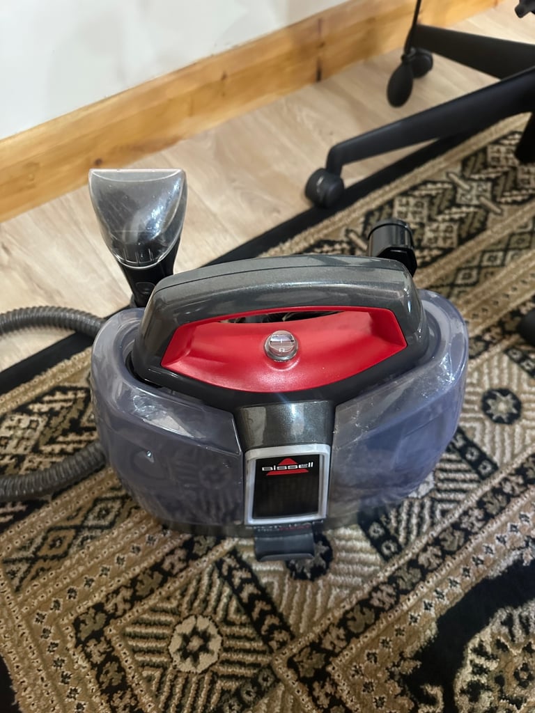 image for Bissell Spotclean Proheat Carpet Cleaner