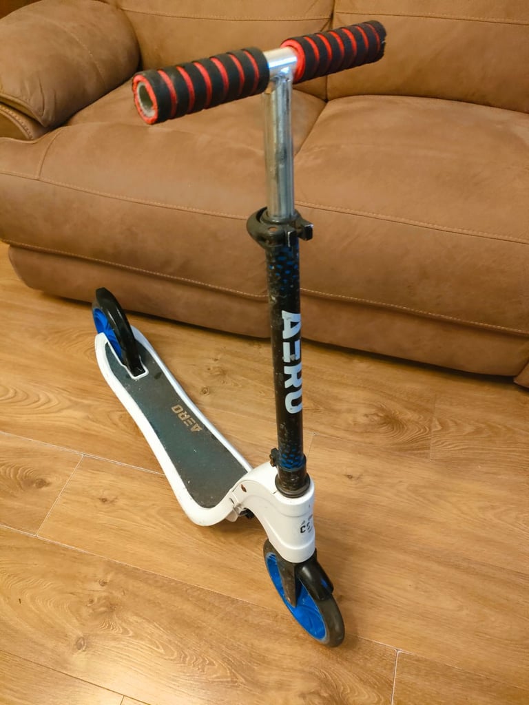 Adult scooter 