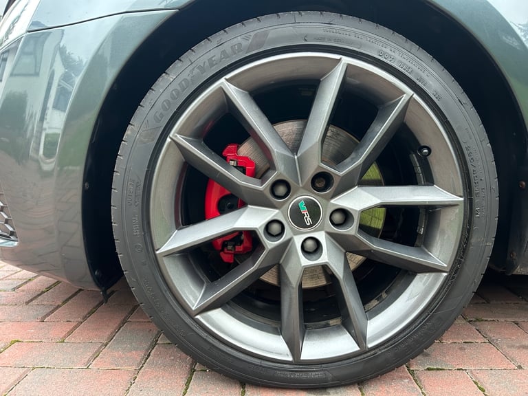 2016 Skoda Octavia 2.0 TDI CR vRS 5dr ESTATE Diesel Manual