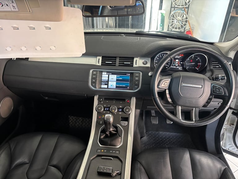 2014 Land Rover Range Rover Evoque 2.2 SD4 Pure  ESTATE Diesel Manual