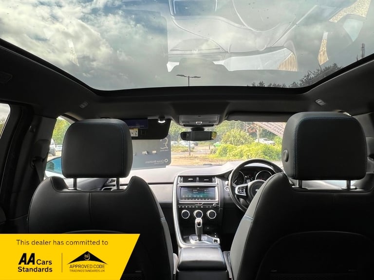 Jaguar E-PACE R-DYNAMIC S AUTOMATIC