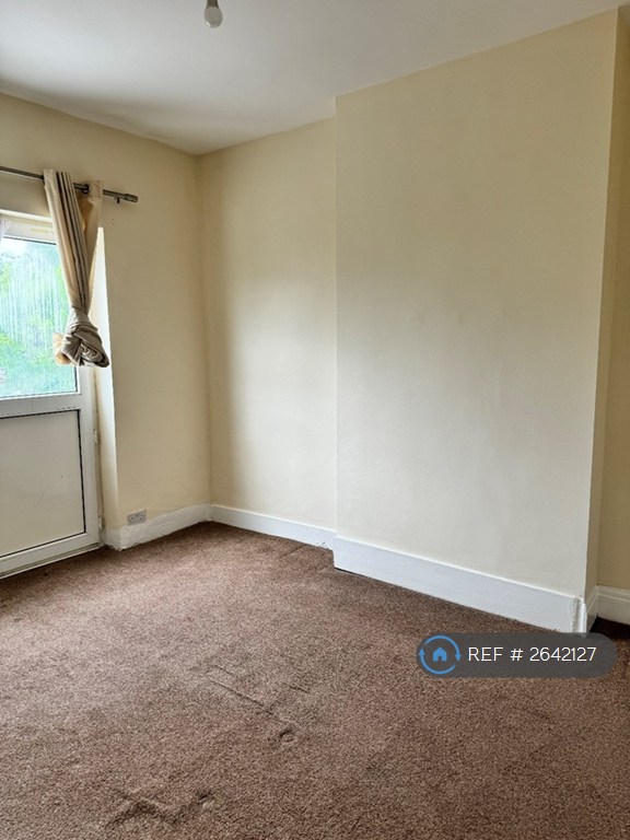 3 bedroom house in Beedell Avenue, Westcliff-On-Sea, SS0 (3 bed) (#2642127)