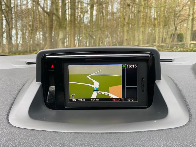 RENAULT MEGANE 1.5 Limited Nav dCi 110 2016