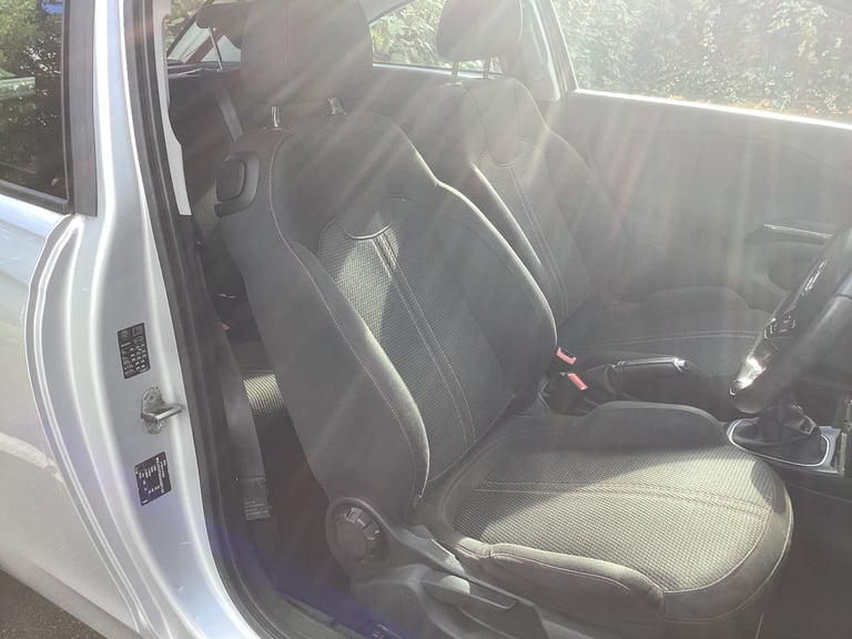 Vauxhall, CORSA,SRI VX LINE  Hatchback, 2016, Manual, 1364 (cc), 3 doors