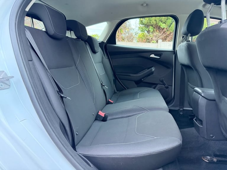 2016 Ford Focus 1.0 EcoBoost 125 Zetec 5dr Auto HATCHBACK PETROL Automatic