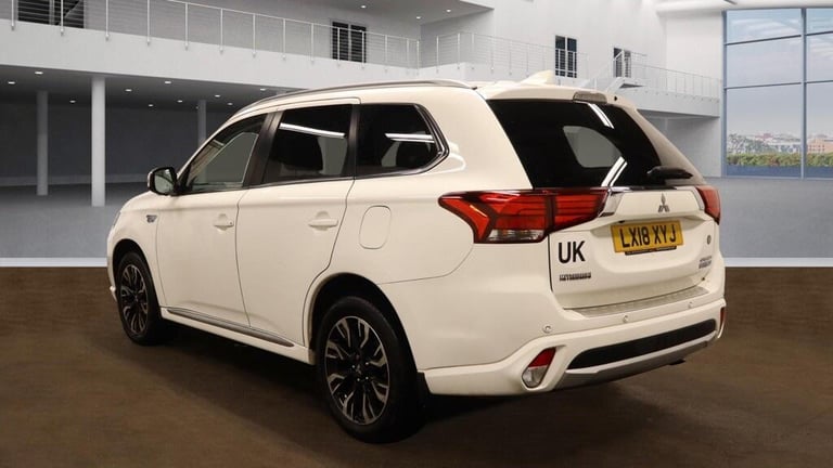 2018 Mitsubishi Outlander 2.0 PHEV GX4hs 5dr Auto ESTATE PETROL/ELECTRIC Automatic