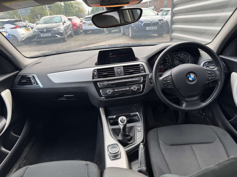2019 BMW 1 Series 116d SE Business 5dr [Nav/Servotronic] HATCHBACK DIESEL Manual