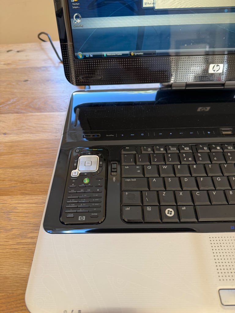 Hewlett Packard Pavilion HDX9600