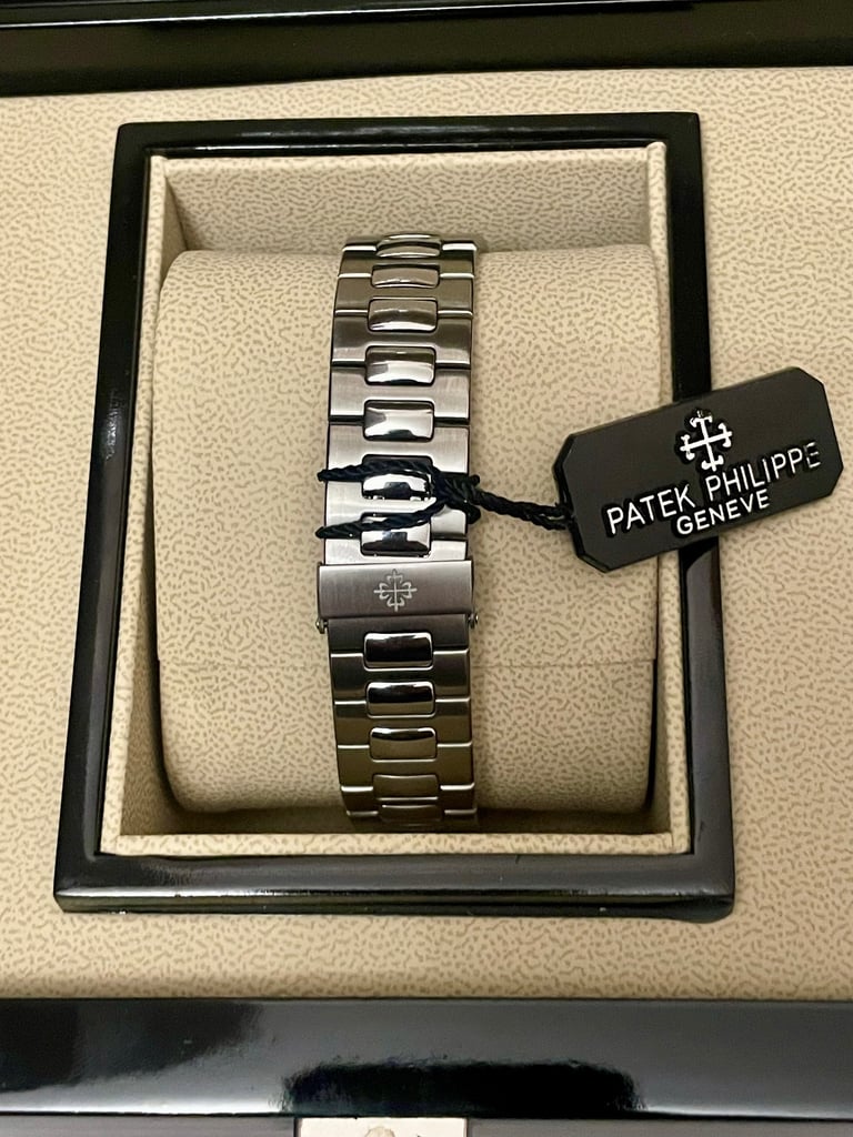 Brand New Patek Philippe Nautilus Watch!!!